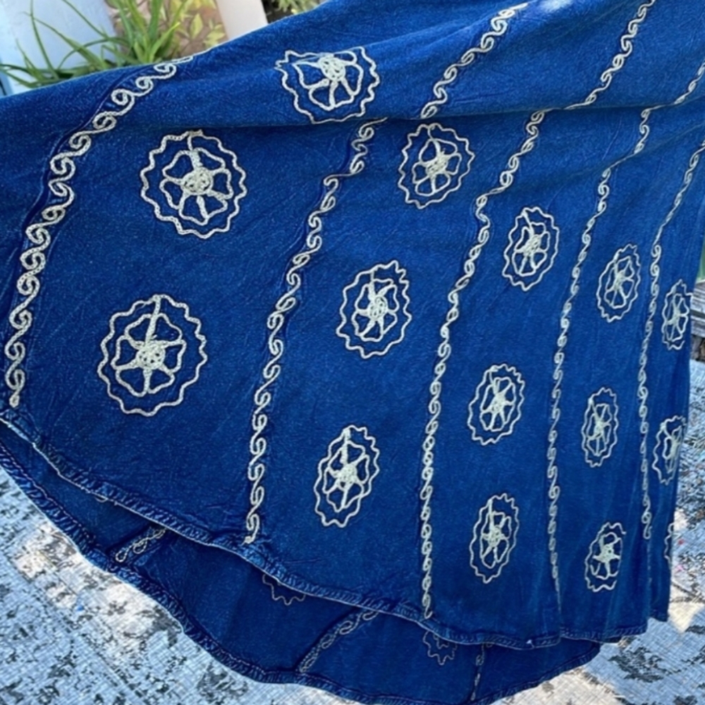 Blue Bohemian Maxi Skirt with Embroidered Trim - Picture 6 of 6